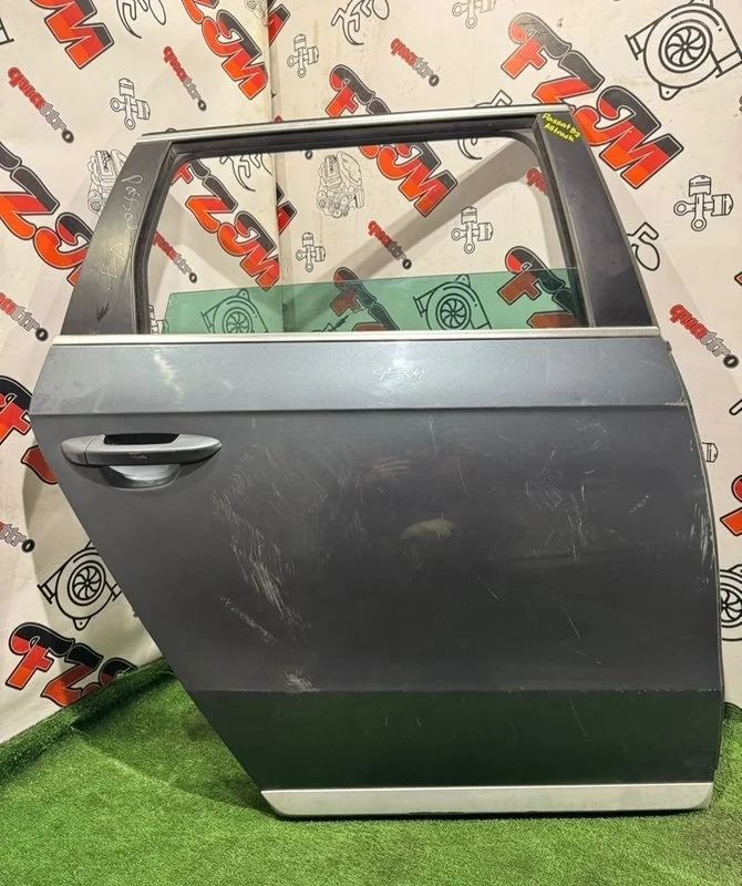 Дверь VOLKSWAGEN Passat 3AF833056 B7, задняя правая