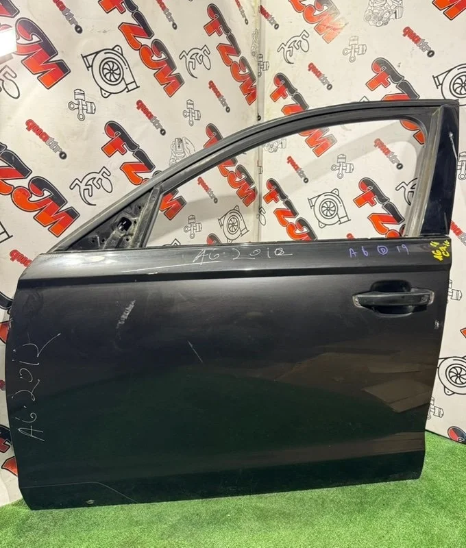 Дверь Audi A6 4G0831051 C7, передняя левая