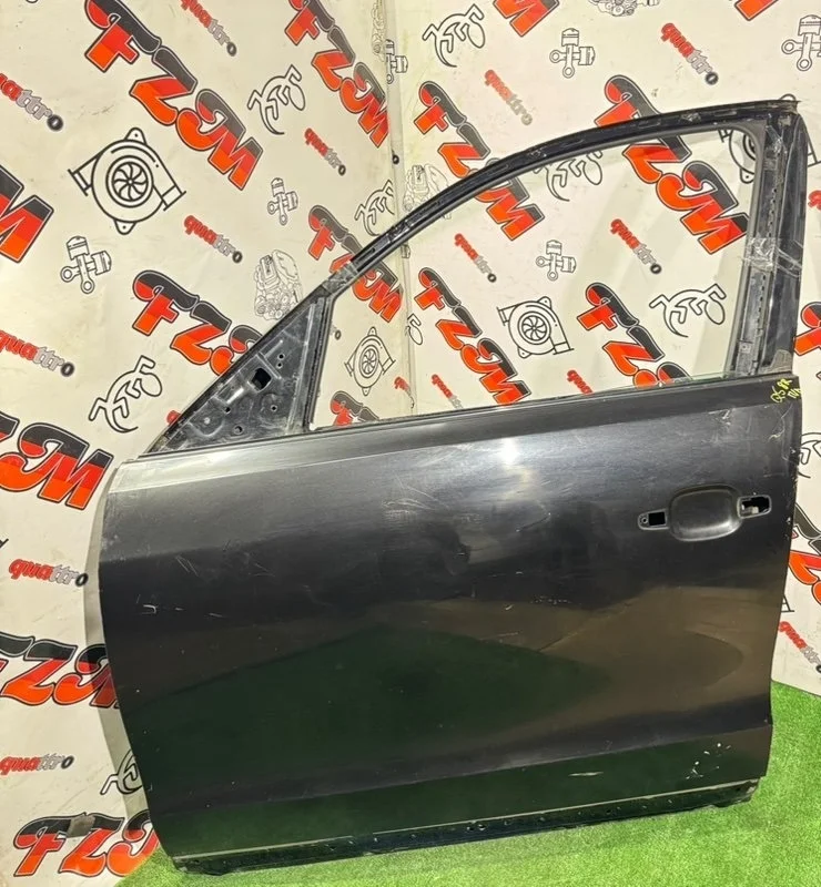 Дверь Audi Q5 8R0831051E 8R, передняя левая