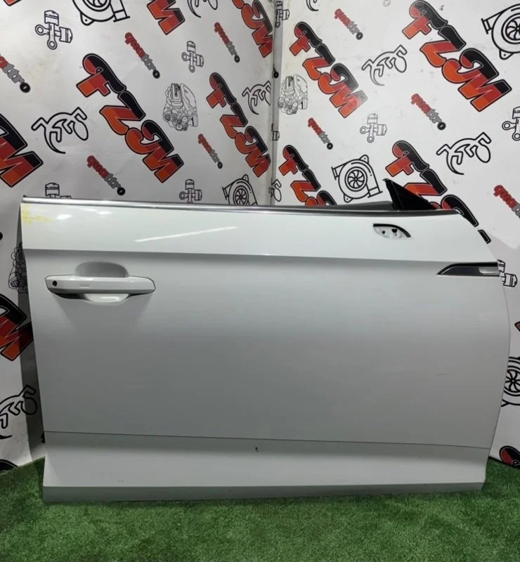 Дверь Audi A5 8W8831052B F5, передняя правая