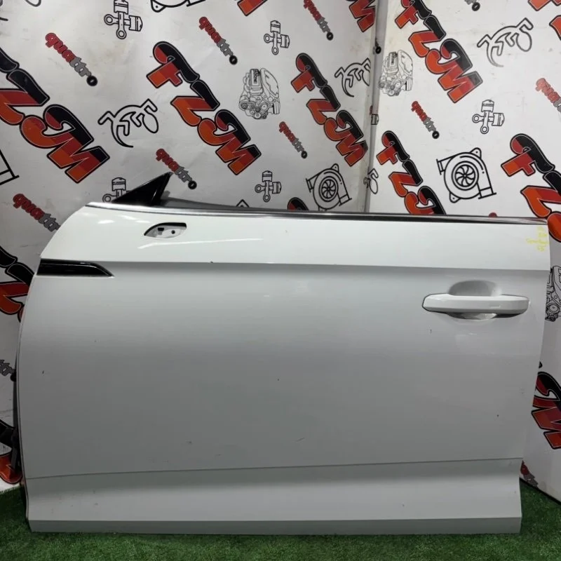 Дверь Audi A5 8W8831051B F5, передняя левая