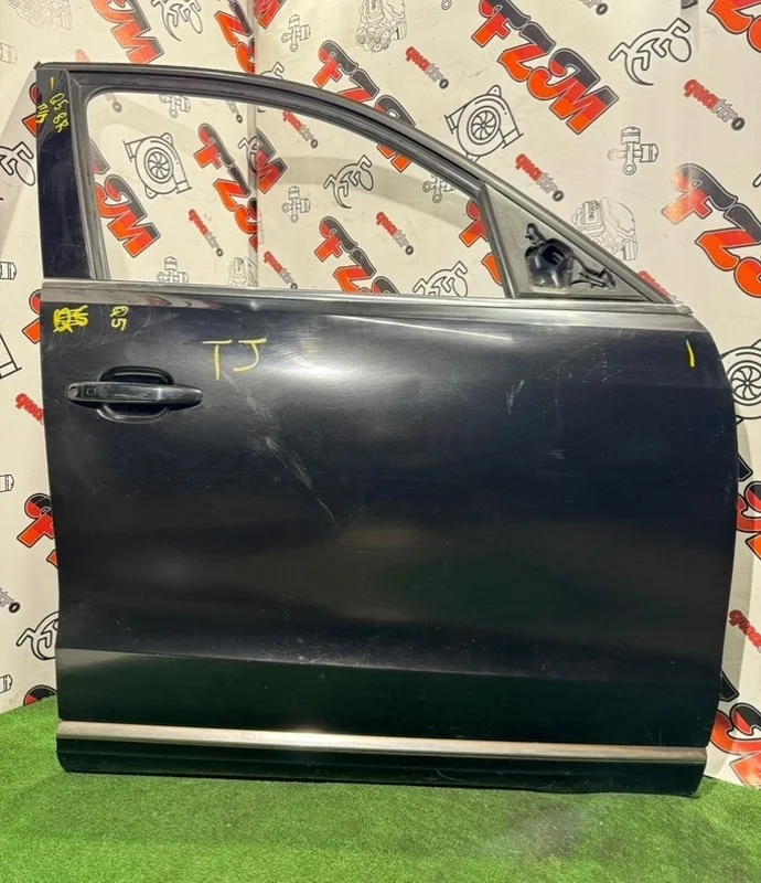 Дверь Audi Q5 8R0831052E 8R, передняя правая