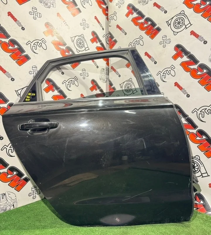 Дверь Audi A6 4G5833052 C7, задняя правая