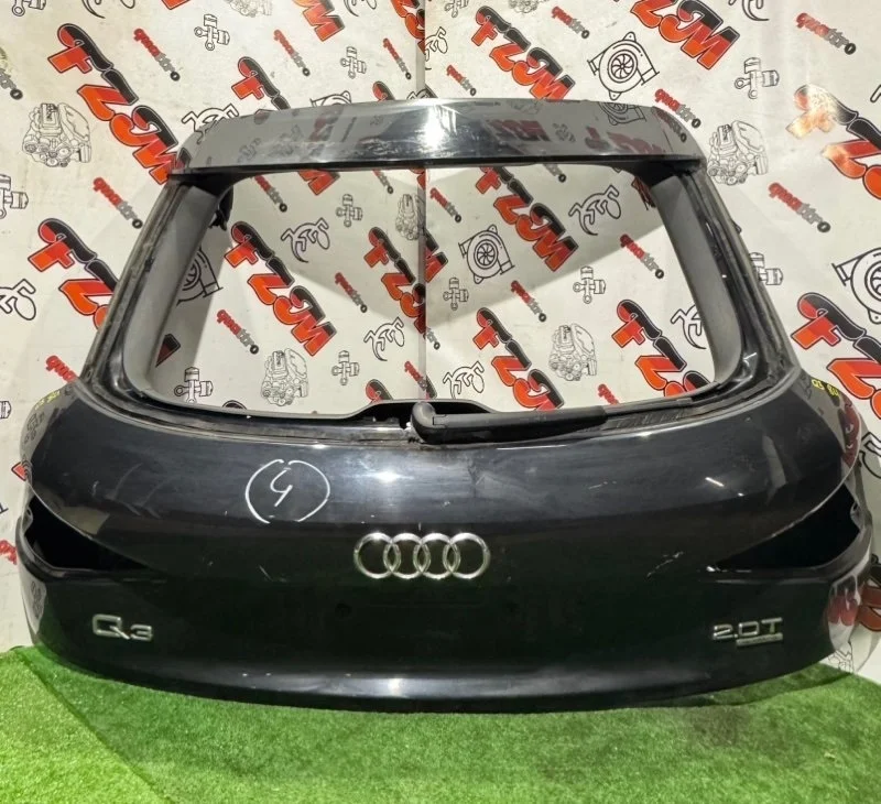 Крышка багажника Audi Q3 8U0827025 8U, задняя