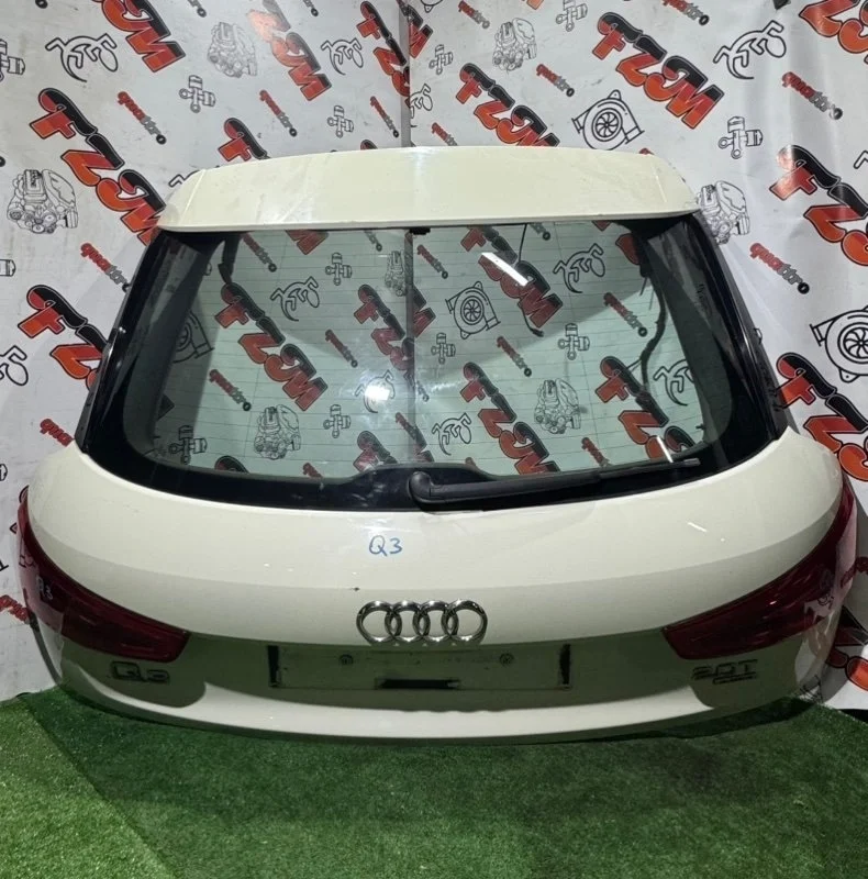 Крышка багажника Audi Q3 8U0827025 8U, задняя