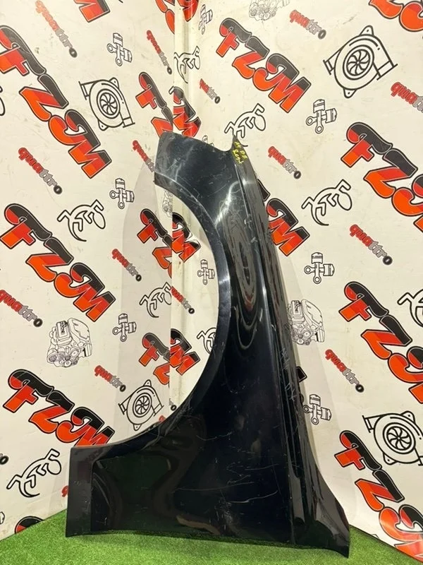 Крыло Audi A4 8K0821105J B8, переднее левое