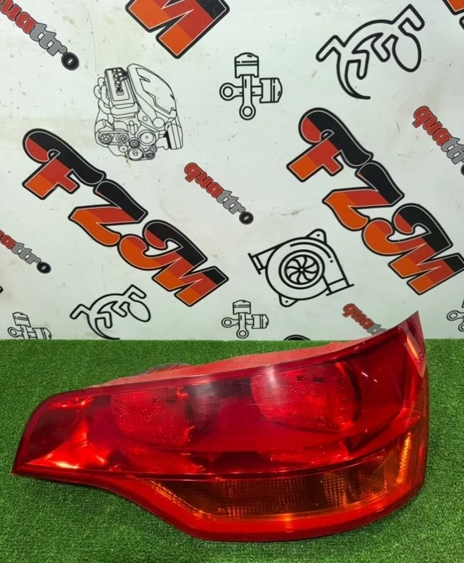Фонарь Audi Q7 4L0945094 4L, задний правый