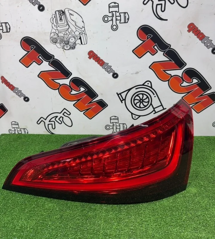 Фонарь Audi Q5 8R0945094C 8R, задний правый