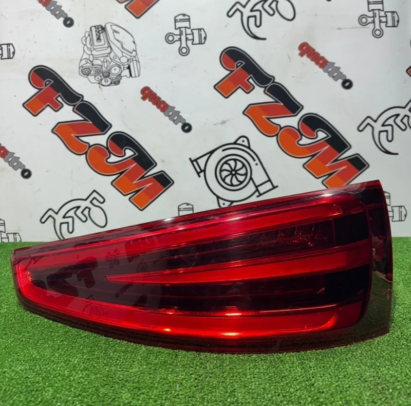 Фонарь Audi Q3 8U0945094A 8U, задний правый