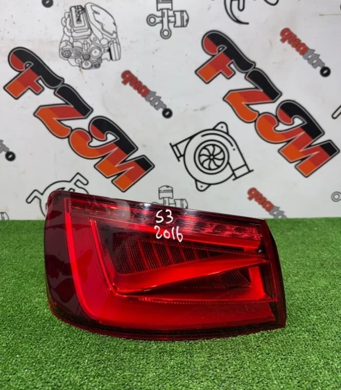 Фонарь Audi A3 8V5945095A 8V5, задний левый