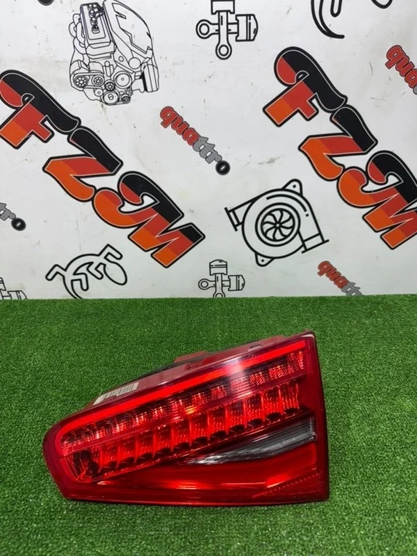 Фонарь Audi A4 8K5945094AC B8, задний правый