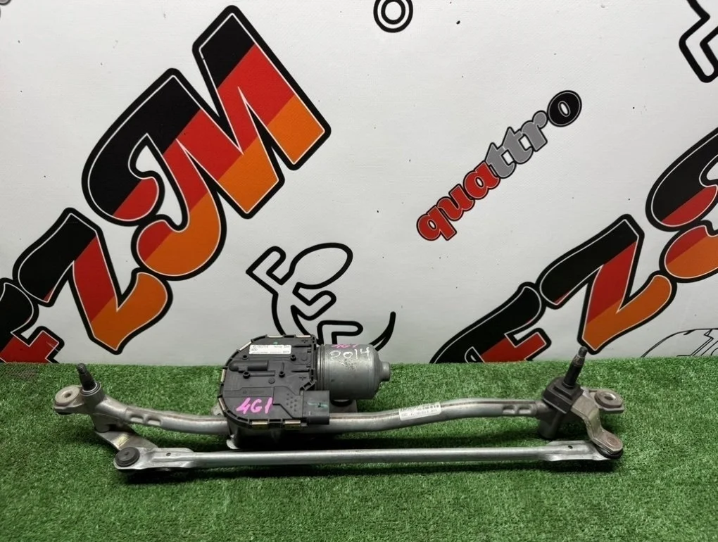 Трапеция cтеклoочиcтителя Audi A6 4G1955023A С7, передняя