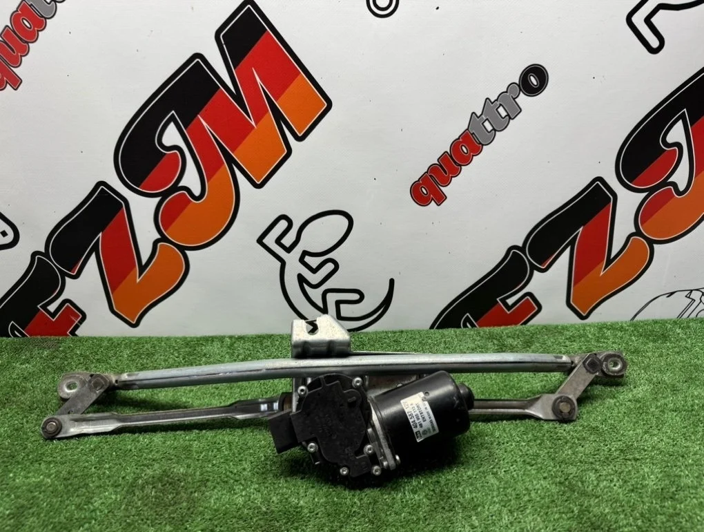 Трапеция cтеклoочиcтителя Audi A4 8D1955113C B5, передняя