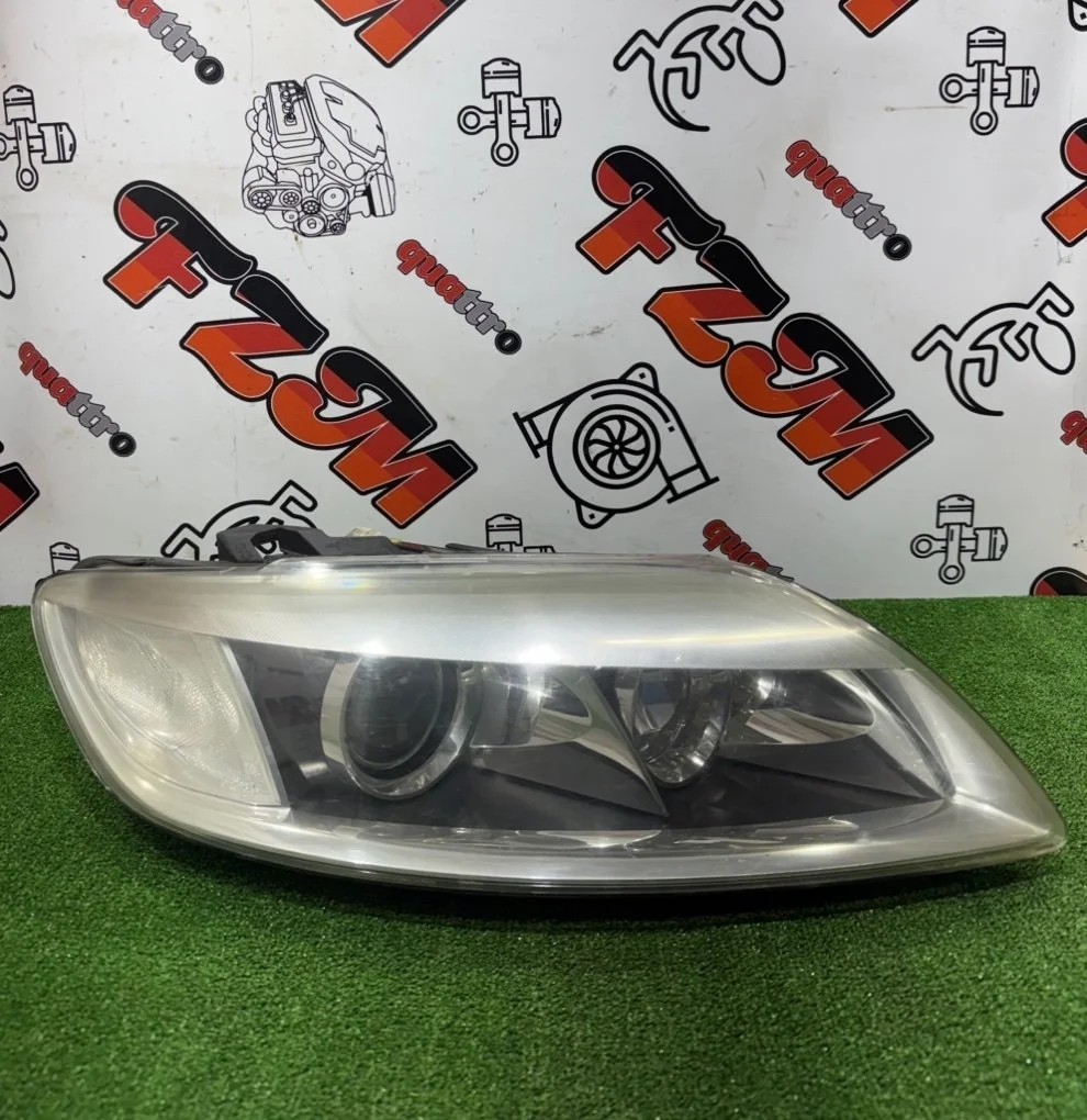 Фара Audi Q7 4L0941030B 4L, передняя правая