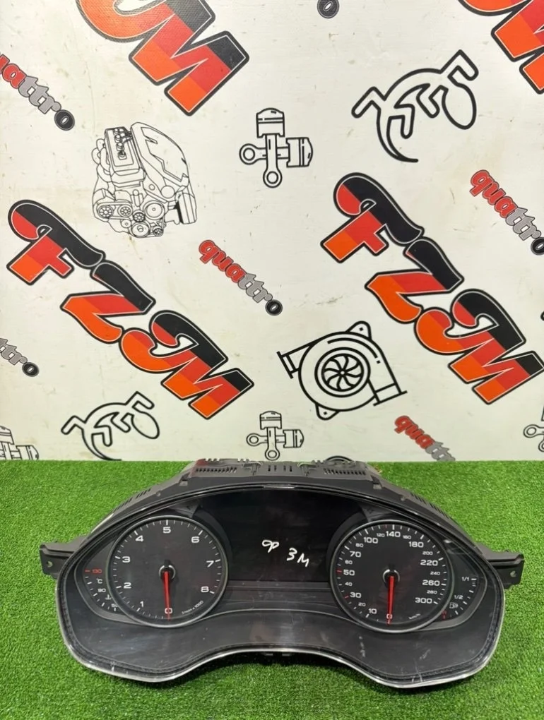 Спидометр щиток комбинация приборов Audi A7 4G8920930M 4G8, передний