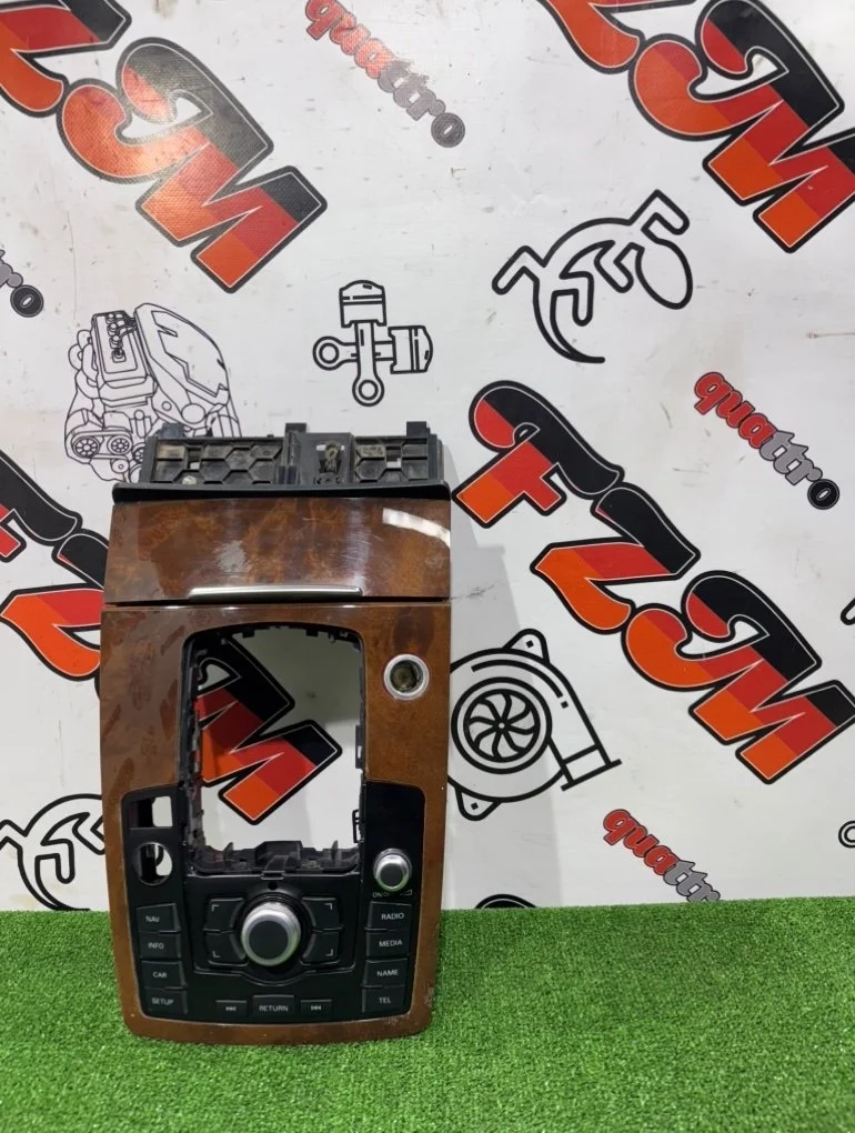 Панель управления мультимедийной системы Audi Q7 4L0919611C 4L