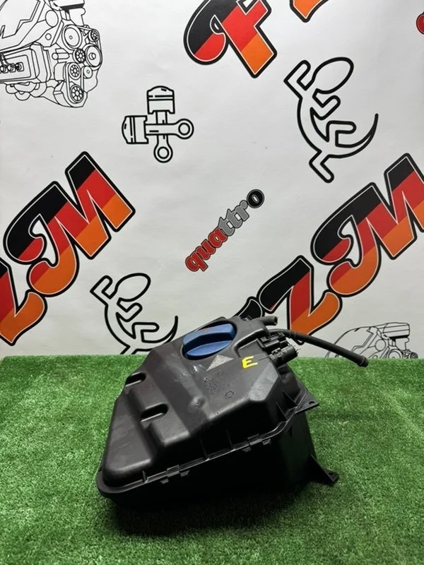 Бачок расширительный Audi Q7 7L0121407E 4L