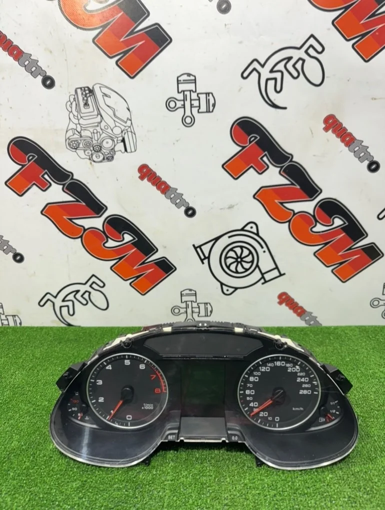 Спидометр щиток комбинация приборов Audi A4 8K0920900N B8