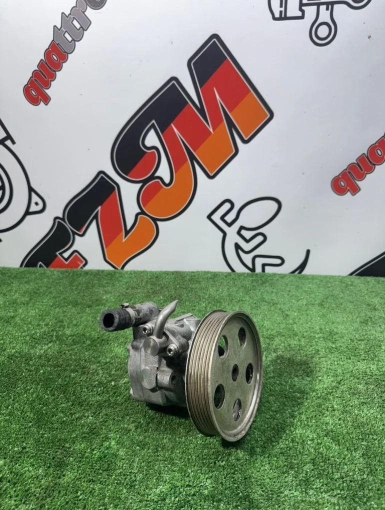 Насос гидроусилителя руля Audi A4 8K0145153F B8