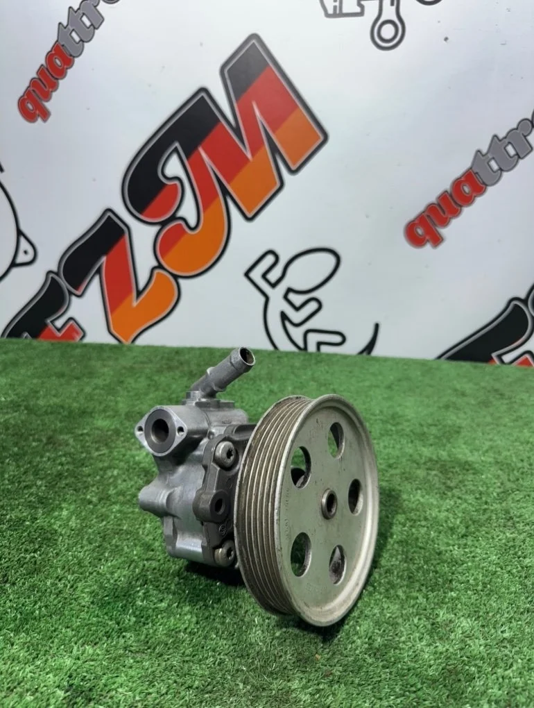 Насос гидроусилителя руля Audi Q5 8R0145153A 8R