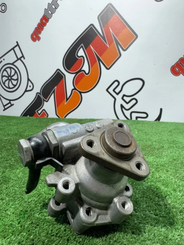 Насос гидроусилителя руля Audi Q7 7L8422154 4L