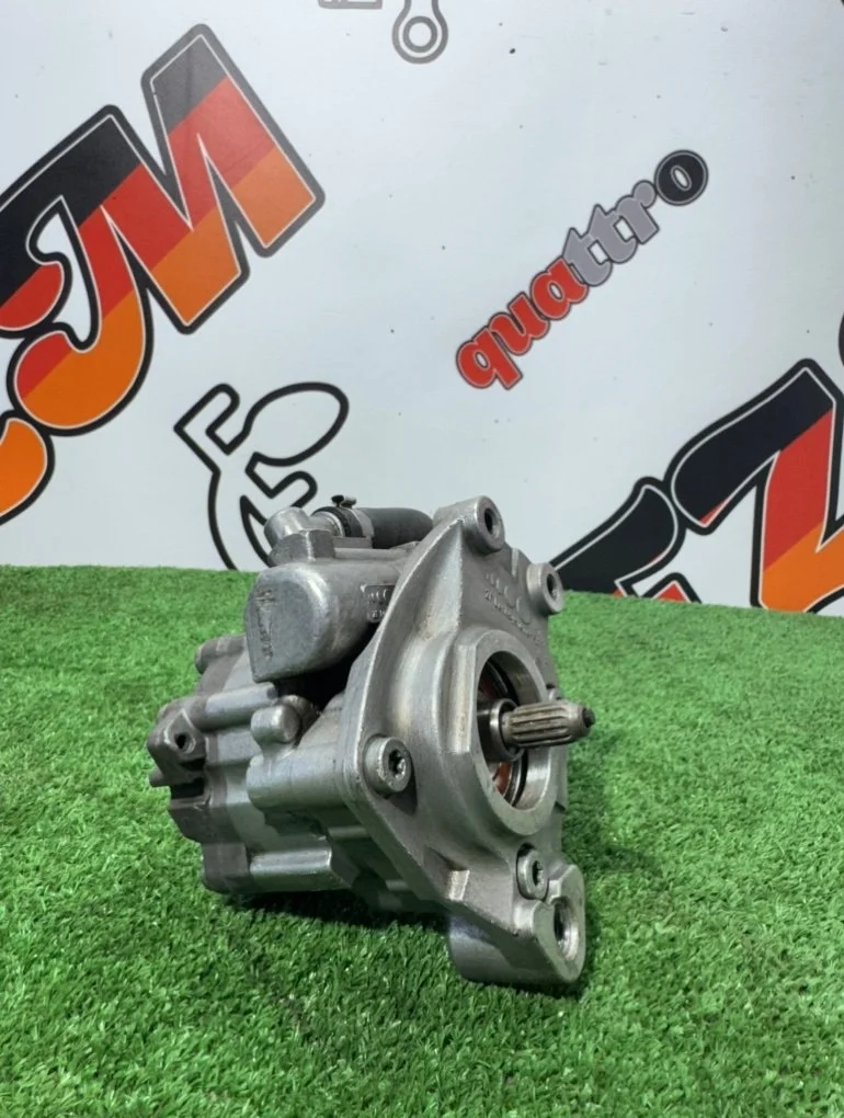 Насос гидроусилителя руля Audi A6 4F0145155K C6