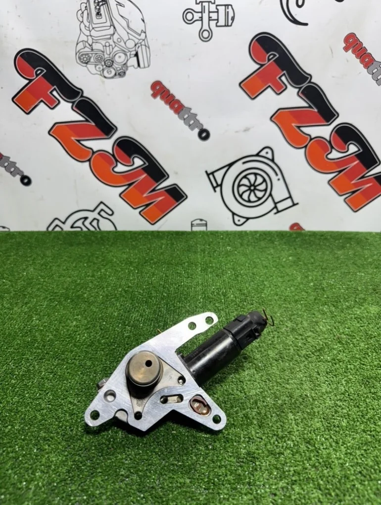 Клапан перепускной масляный Audi A4 06B103741E B7 ALT