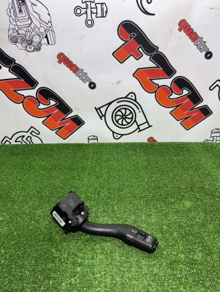 Подрулевой переключатель дворников Audi A4 4E0953503C B7