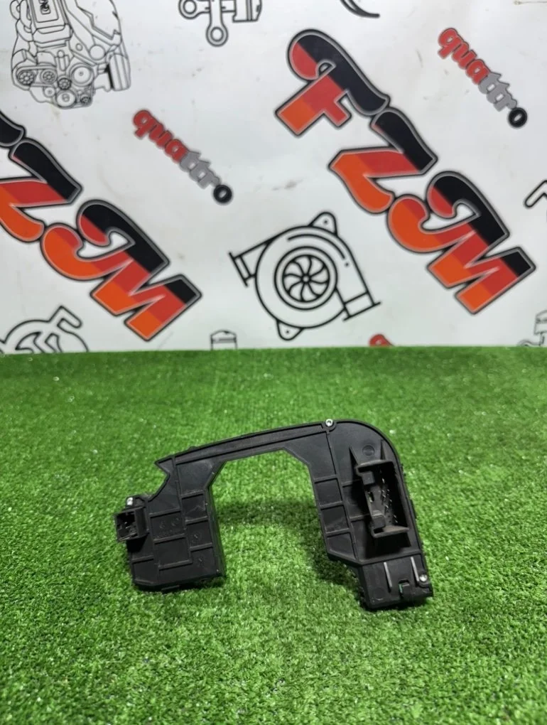 Блок подрулевых переключателей Audi A6 4F0953549D C6