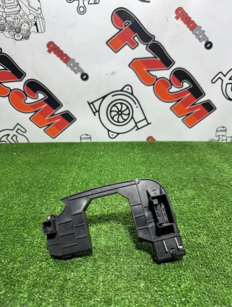 Блок подрулевых переключателей Audi A8 4E0953549 D3