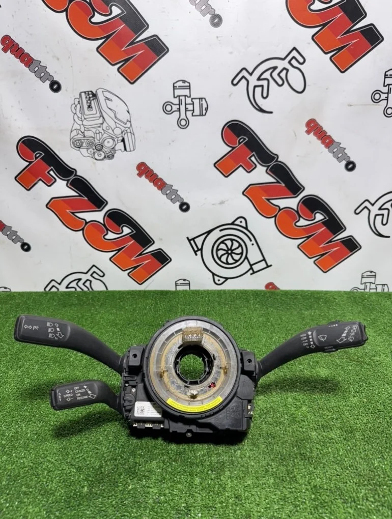 Подрулевой переключатель Audi A5 8K0953568F 8T