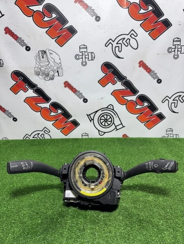 Подрулевой переключатель Audi A5 8K0953568D 8T