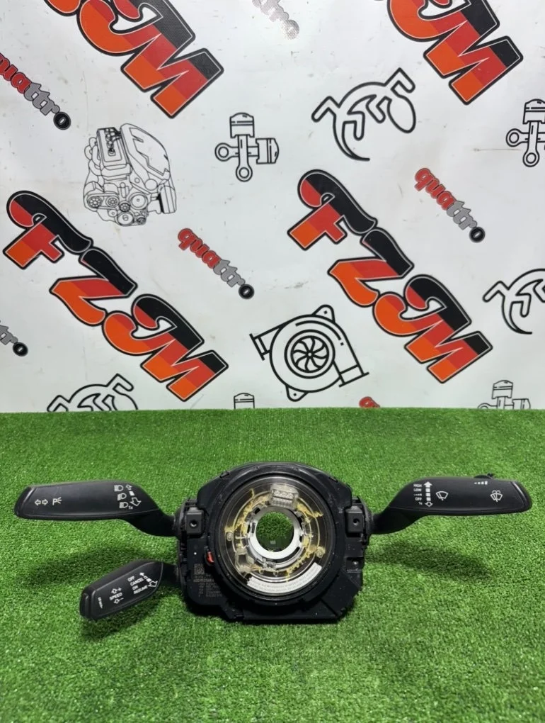 Подрулевой переключатель в сборе Audi S7 4G0953568A 4G