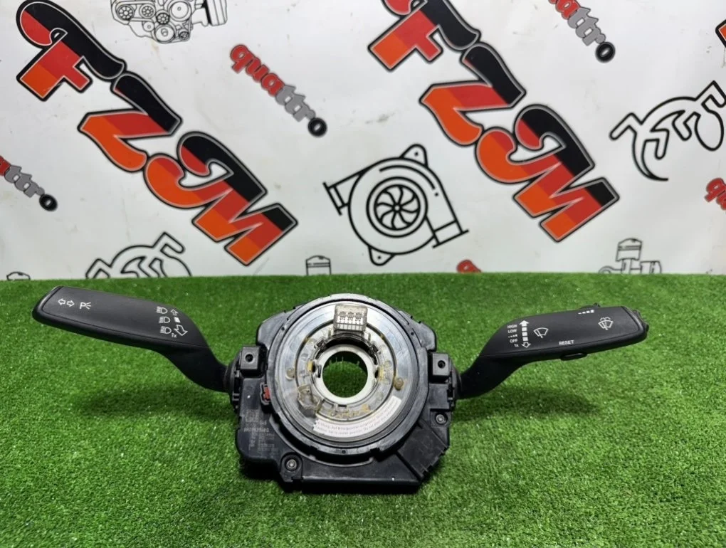Подрулевой переключатель в сборе Audi A4 8R0953568S B8
