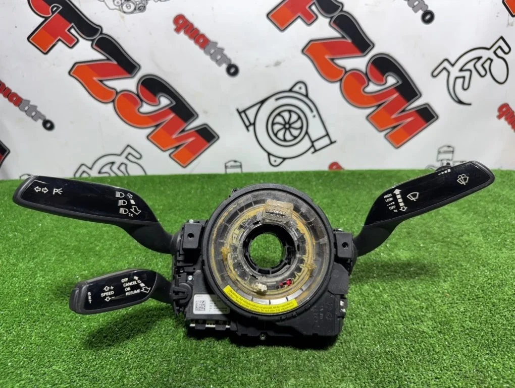 Подрулевой переключатель в сборе Audi RS7 4H0953568A 4G