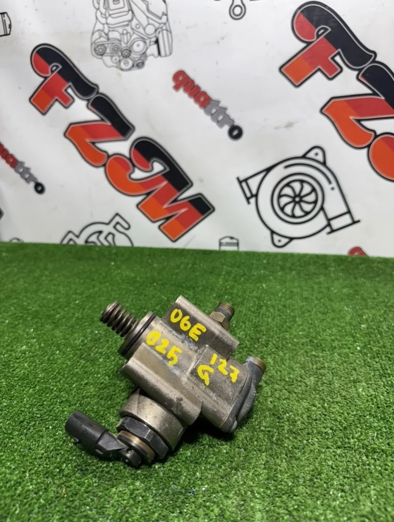 Топливный насос высокого давления Audi A6 06E127025G C6 AUK/CAL/BKH/BPK