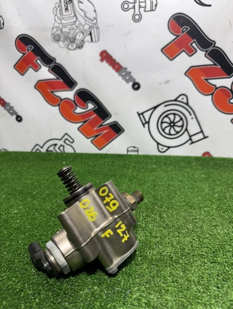 Топливный насос высокого давления Audi A6 079127026F C6 BNS/CAUA/BYH/CNDA