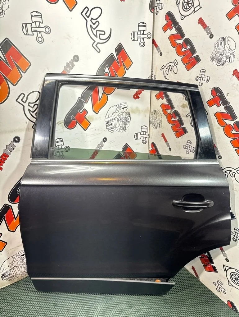 Дверь Audi Q7 4L0833051 4L 2005-2015, задняя левая