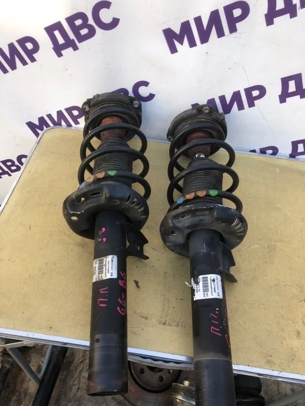 Стойка подвески передняя volkswagen golf 6 CBZ