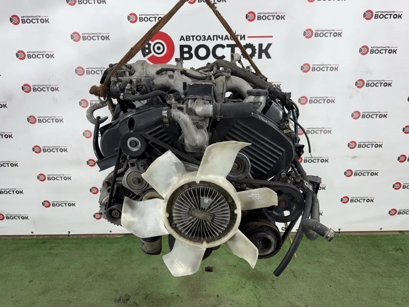 Двигатель Mitsubishi Pajero 1999-2006 MD977732 V75W 6G74