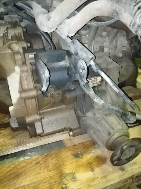 Раздаточная коробка Hyundai 47300-39200 . И Туксон -x вальная