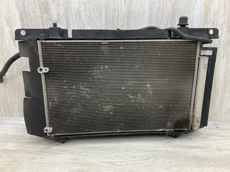 Кассета радиаторов в сборе TOYOTA AVENSIS 2010 167110D200 УНИВЕРСАЛ 2ZRFAE 2ZRU288506