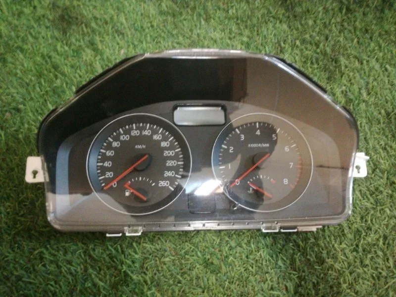 Панель приборов Volvo V50 2007-2012. 2008 31254775 I РЕСТАЙЛИНГ 2