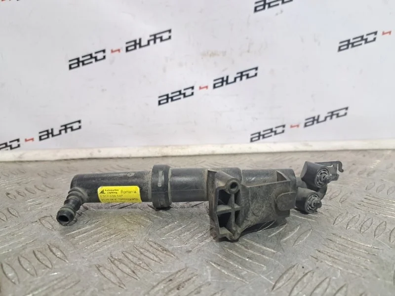 Форсунка омывателя Volvo V50 2007-2012. 2008 30698422 I РЕСТАЙЛИНГ