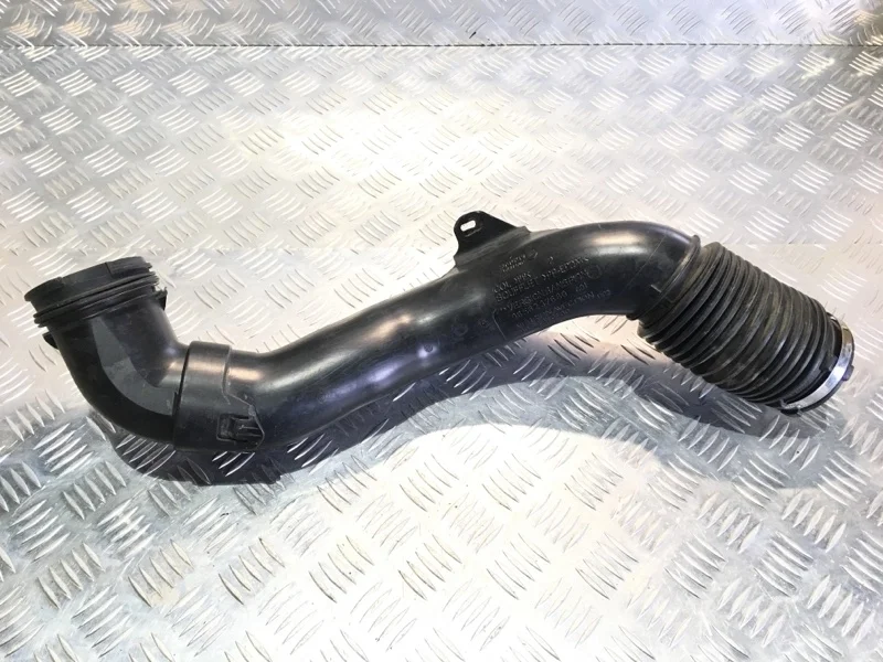 Патрубок воздушного фильтра Citroen DS4 2012 1436N1 1 1.6