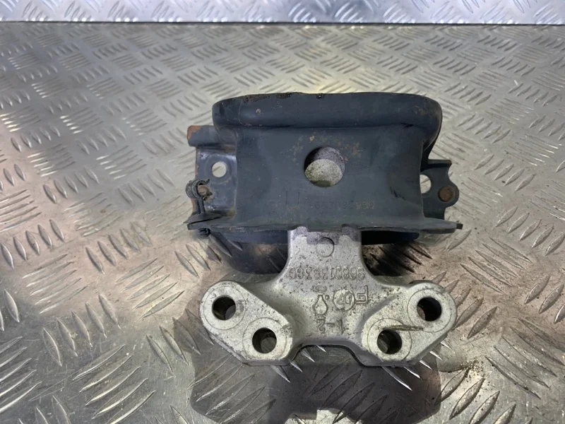Опора двигателя Peugeot 207 2008 9653095980 I 1.6
