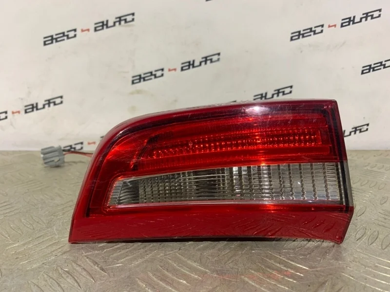 Фонарь Volvo S60 2011 30796272 2, правый