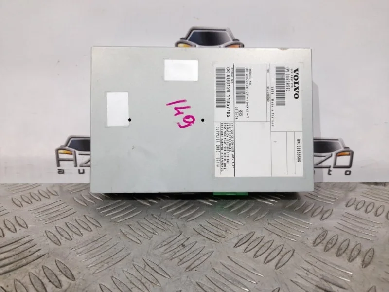 Усилитель акустической системы Volvo S60 2011 30659583 2 B4164T