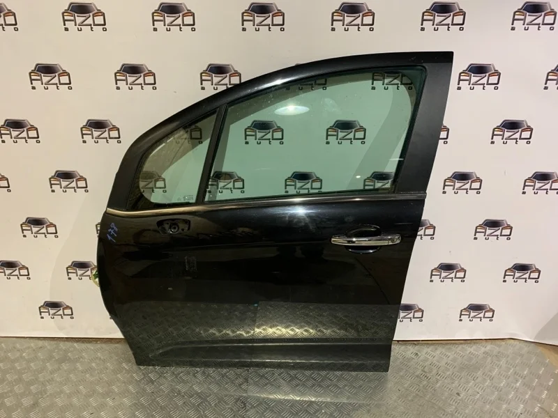 Дверь Citroen C3 2011 9002AZ A51, передняя левая