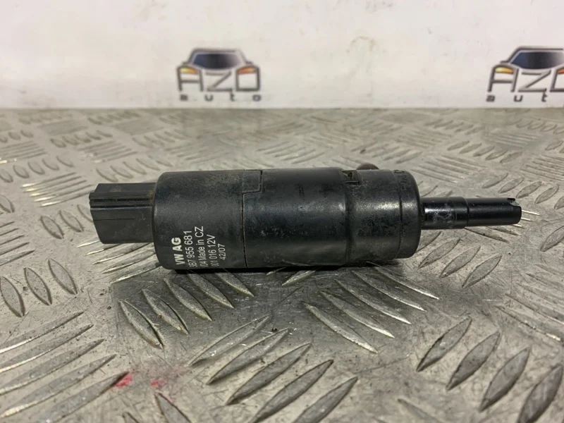 Насос омывателя фар Volkswagen Passat 2008 3B7955681 B6